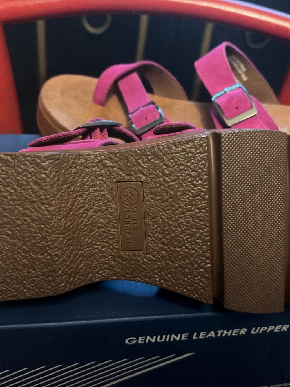 White Mountain Suede platform Slides - Picture 3 of 4